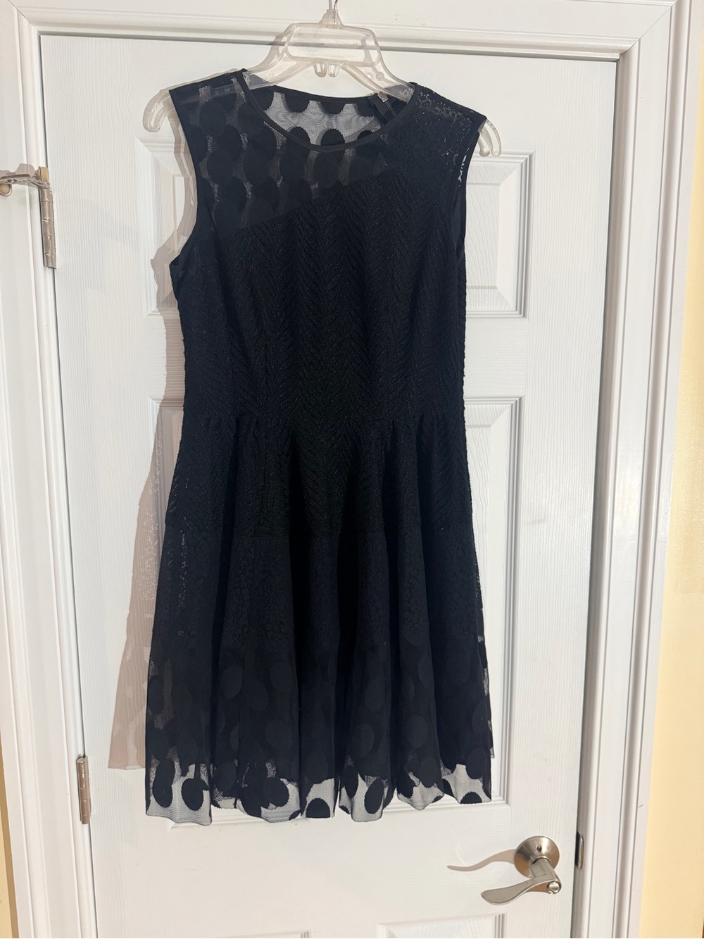 NEW Ladies Size Medium "Nanette Lepore" Black Sleeveless Lace Party Dress NEW